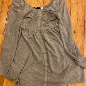 Gray long sleeved urban dress